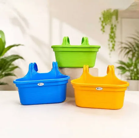 Double hook pot