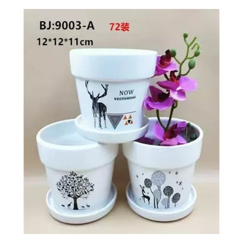 Deer and tree print ceramic pot with saucer