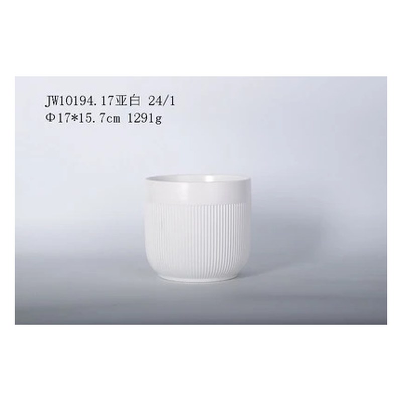 Ribbed ceramic pot, white