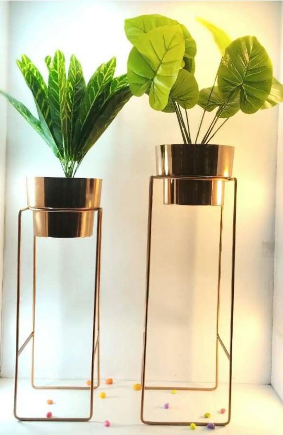 Metal iron planter set of 2 brass copper 1503, image 2 of 2