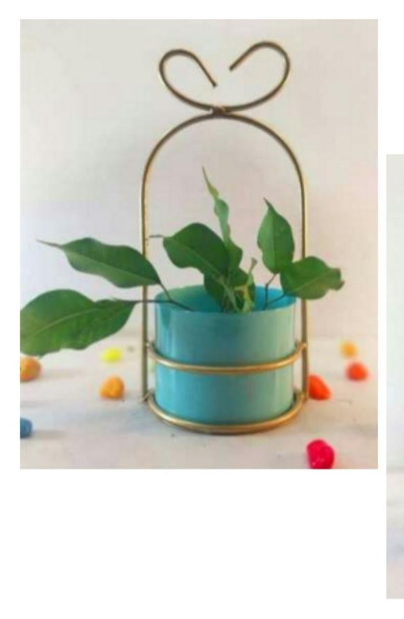 Metal mini pot with stand 1348C